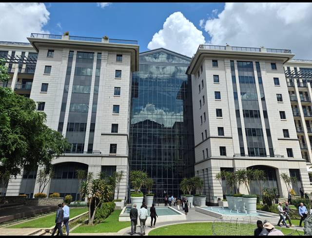60M² OFFICE TO LET IN SANDTON CENTRAL